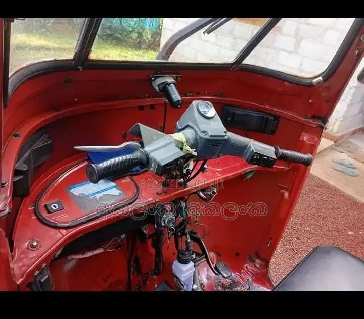 Bajaj 4 Stroke 2008 Three Wheel (Used)