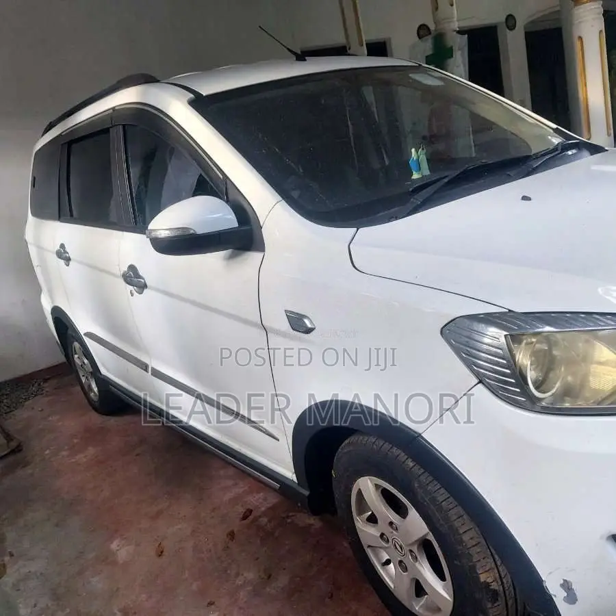DFSK Glory 2021 SUV (Used)