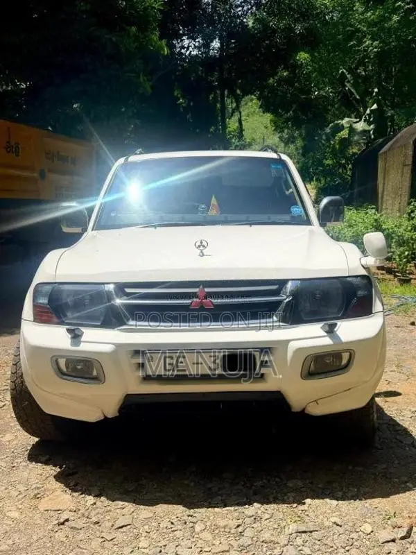 Mitsubishi Montero 2001 SUV (Used)