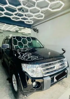Mitsubishi Montero GLS 2011 SUV (Used)