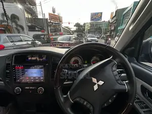 Mitsubishi Montero GLS 2011 SUV (Used)