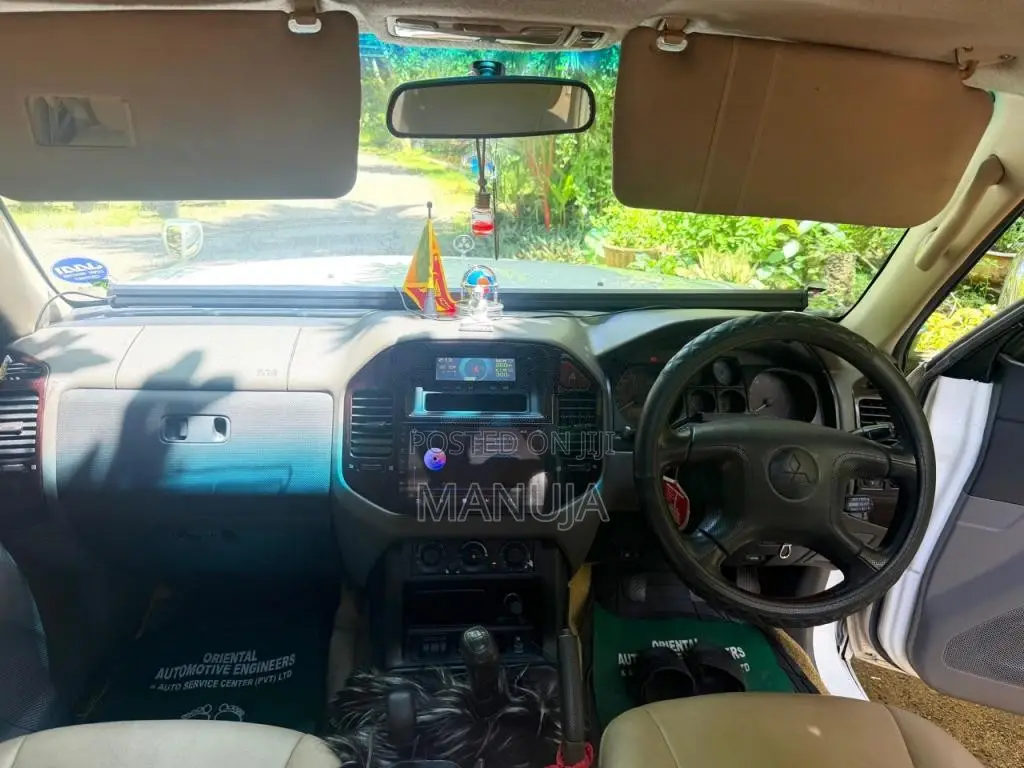 Mitsubishi Montero 2001 SUV (Used)