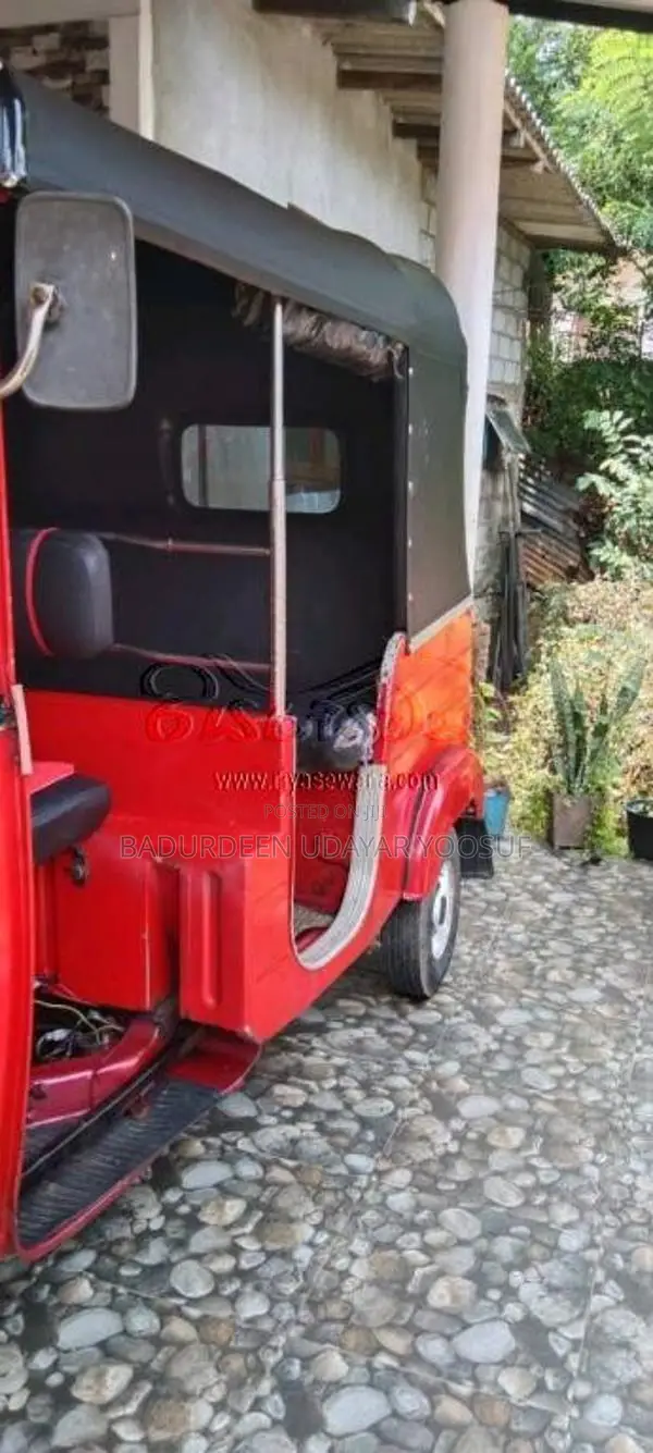 Bajaj RE 2001 Three Wheel (Used)
