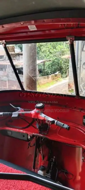 Bajaj RE 2001 Three Wheel (Used)