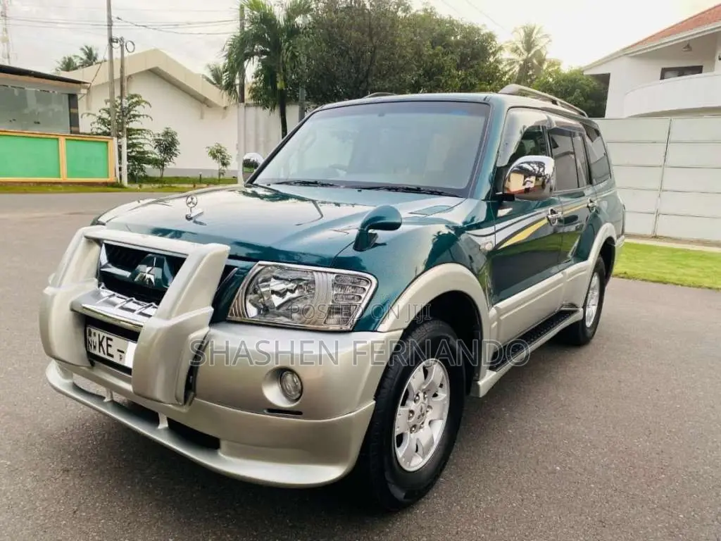 Mitsubishi Montero 2003 SUV (Used)