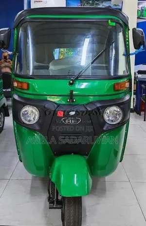 Bajaj Re 2026 Three Wheel (Used)