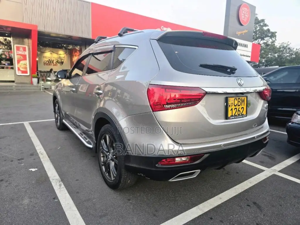 DFSK Glory I-Auto 2022 SUV (Used)