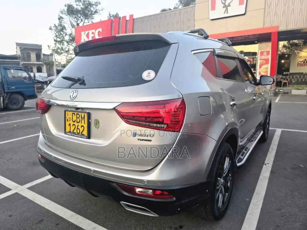 DFSK Glory I-Auto 2022 SUV (Used)