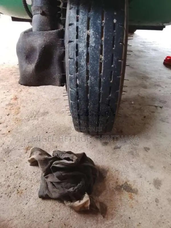 Bajaj 4 Stroke 2012 Three Wheel (Used)
