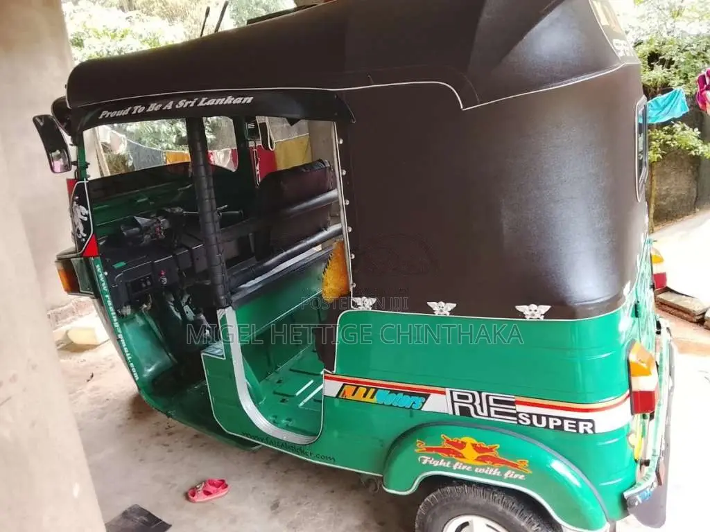 Bajaj 4 Stroke 2012 Three Wheel (Used)