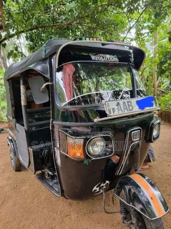 Bajaj Re 205 2012 Three Wheel (Used)