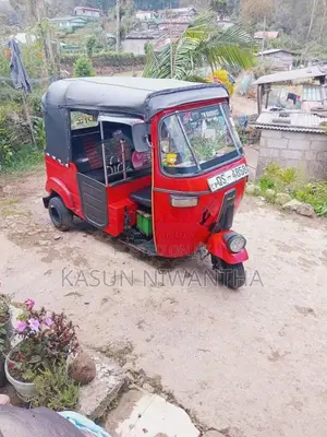 Bajaj RE 2009 Three Wheel (Used)