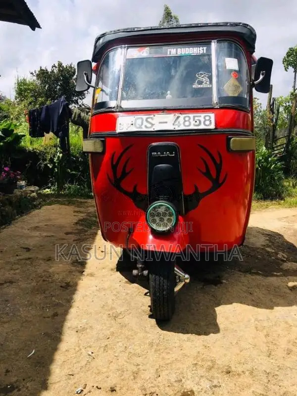 Bajaj RE 2009 Three Wheel (Used)