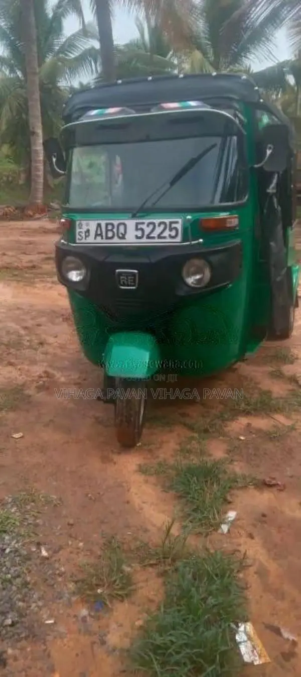 Bajaj RE 2017 Three Wheel (Used)