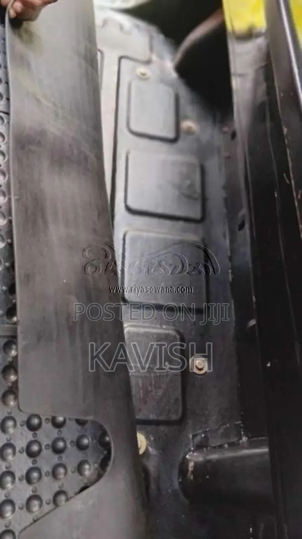 Bajaj RE 205 2012 Three Wheel (Used)