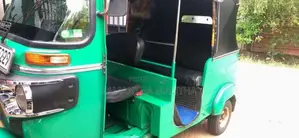 Bajaj 4 Stroke 2015 Three Wheel (Used)
