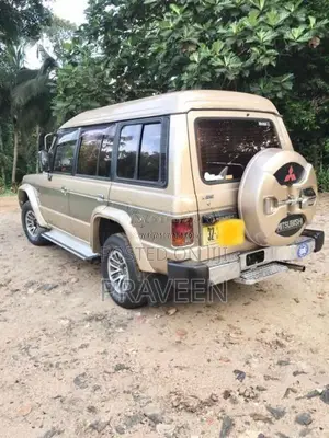 Mitsubishi Pajero 1987 SUV (Used)
