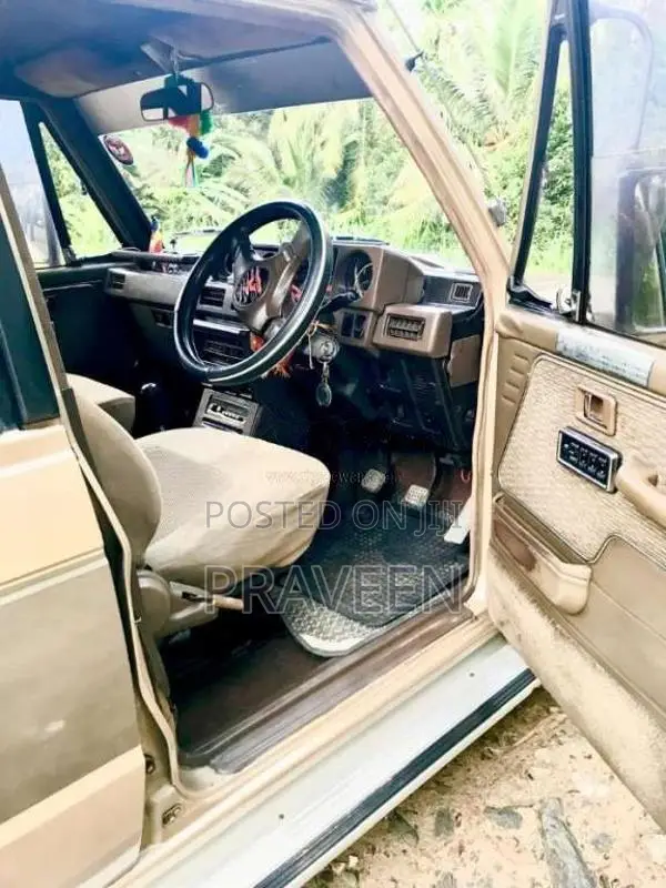 Mitsubishi Pajero 1987 SUV (Used)