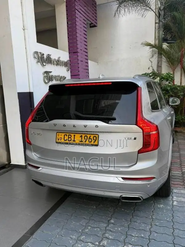 Volvo Xc90 T8 2018 SUV (Used)
