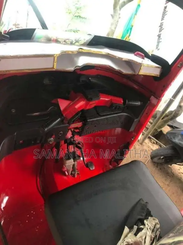 Bajaj RE 2012 Three Wheel (Used)