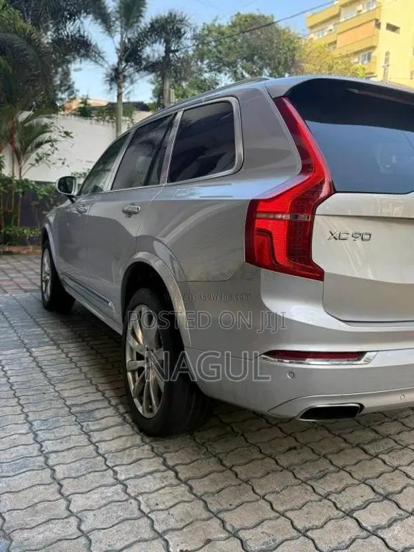Volvo Xc90 T8 2018 SUV (Used)