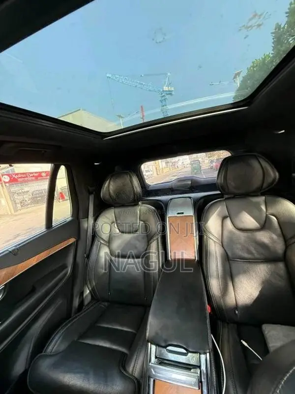 Volvo Xc90 T8 2018 SUV (Used)
