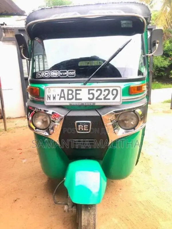 Bajaj 4 Stroke 2015 Three Wheel (Used)