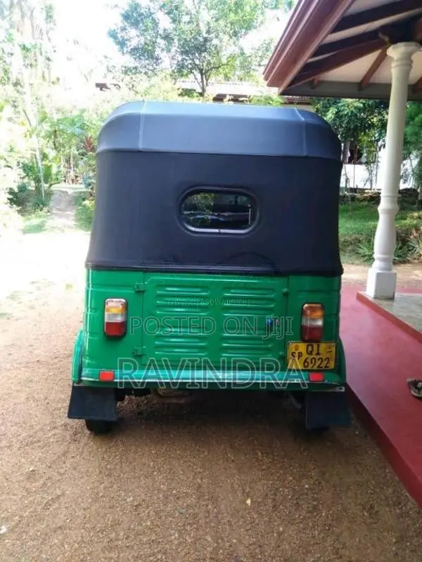 Bajaj RE 2007 Three Wheel (Used)
