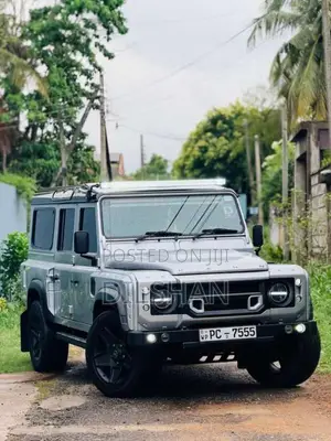 Land-Rover Defender 110 KAHN 2.2 PUMA 2008 SUV (Used)