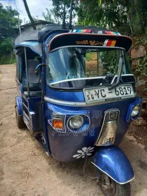 Bajaj 4 Stroke 2010 Three Wheel (Used)