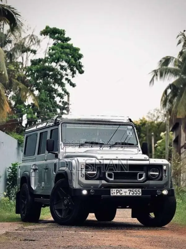 Land-Rover Defender 110 KAHN 2.2 PUMA 2008 SUV (Used)