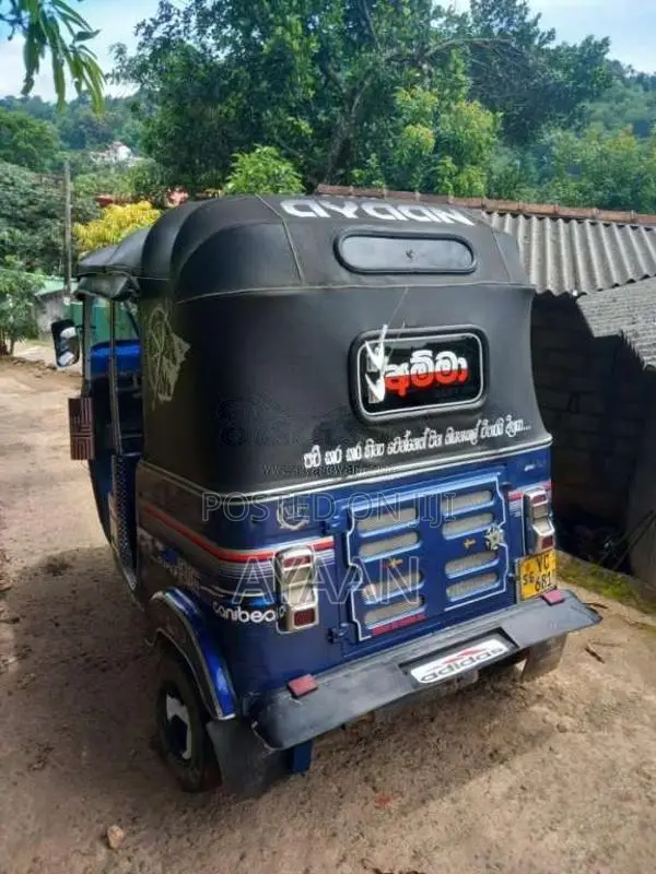 Bajaj 4 Stroke 2010 Three Wheel (Used)