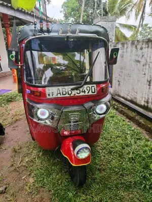 Bajaj RE 2015 Three Wheel (Used)