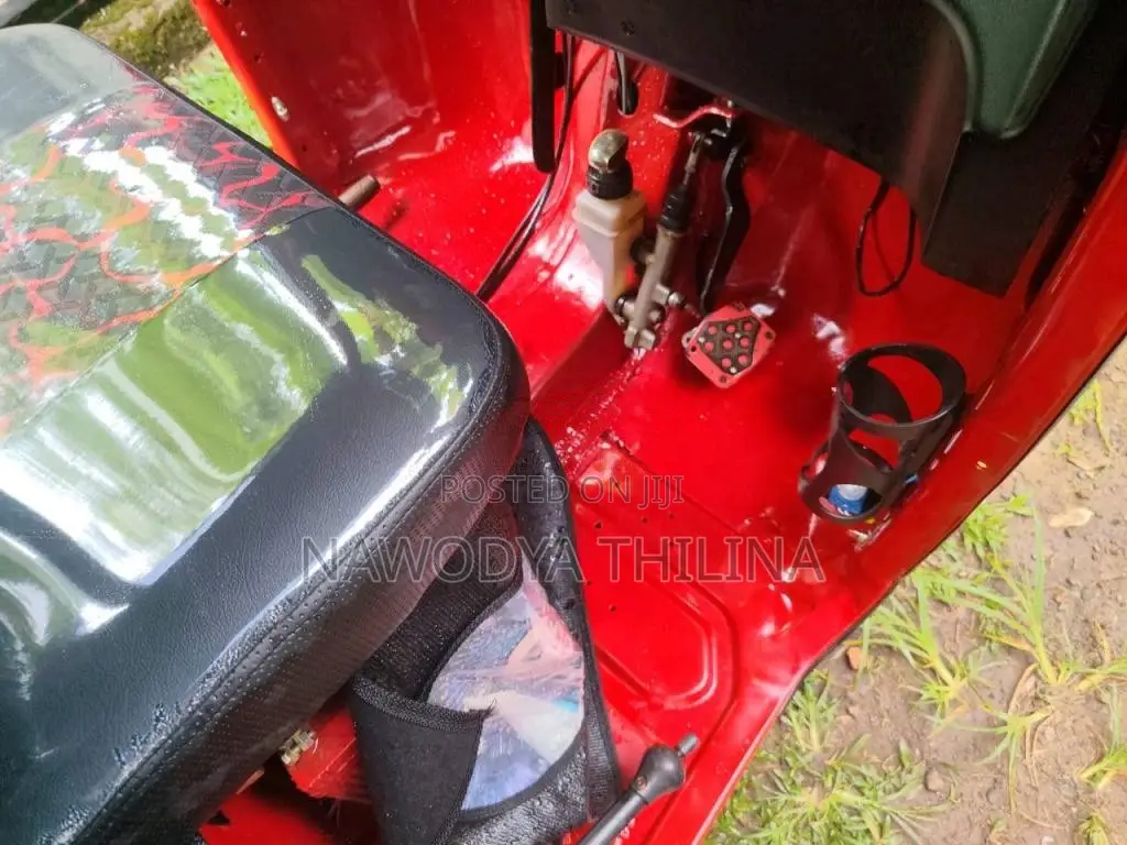 Bajaj RE 2015 Three Wheel (Used)