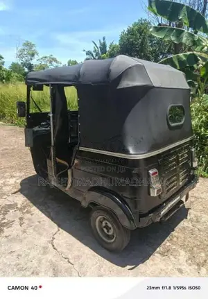 Bajaj RE 2014 Three Wheel (Used)