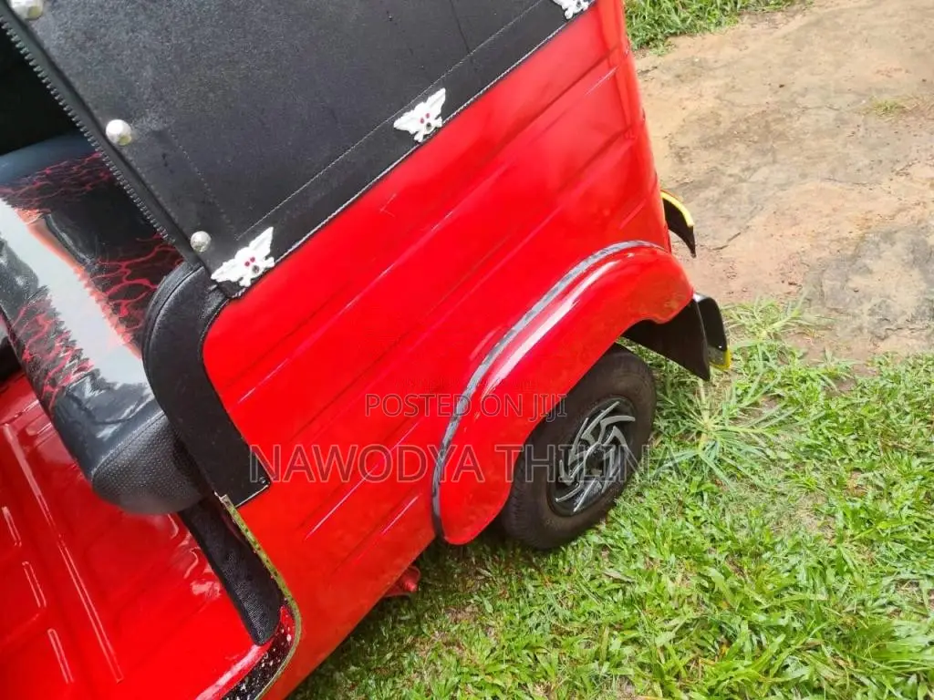 Bajaj RE 2015 Three Wheel (Used)