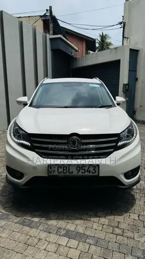 DFSK Glory 580 2021 SUV (Used)