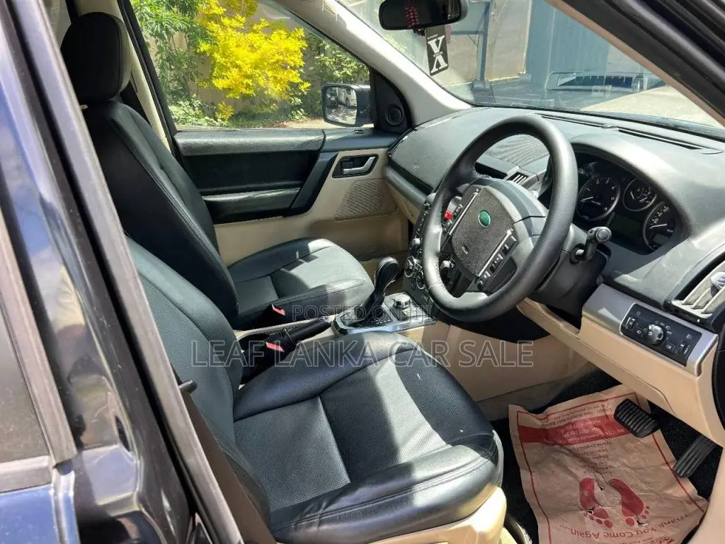 Land-Rover Freelander 2 2012 SUV (Used)