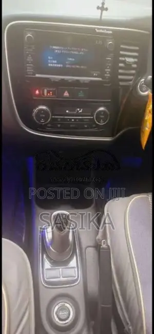 Mitsubishi Outlander 2015 SUV (Used)