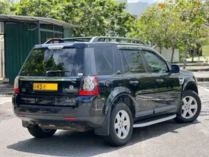 Land-Rover Freelander 2 2012 SUV (Used)