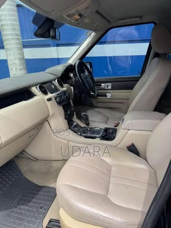 Land-Rover Discovery 4 2011 SUV (Used)