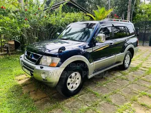 Mitsubishi Montero 2003 SUV (Used)