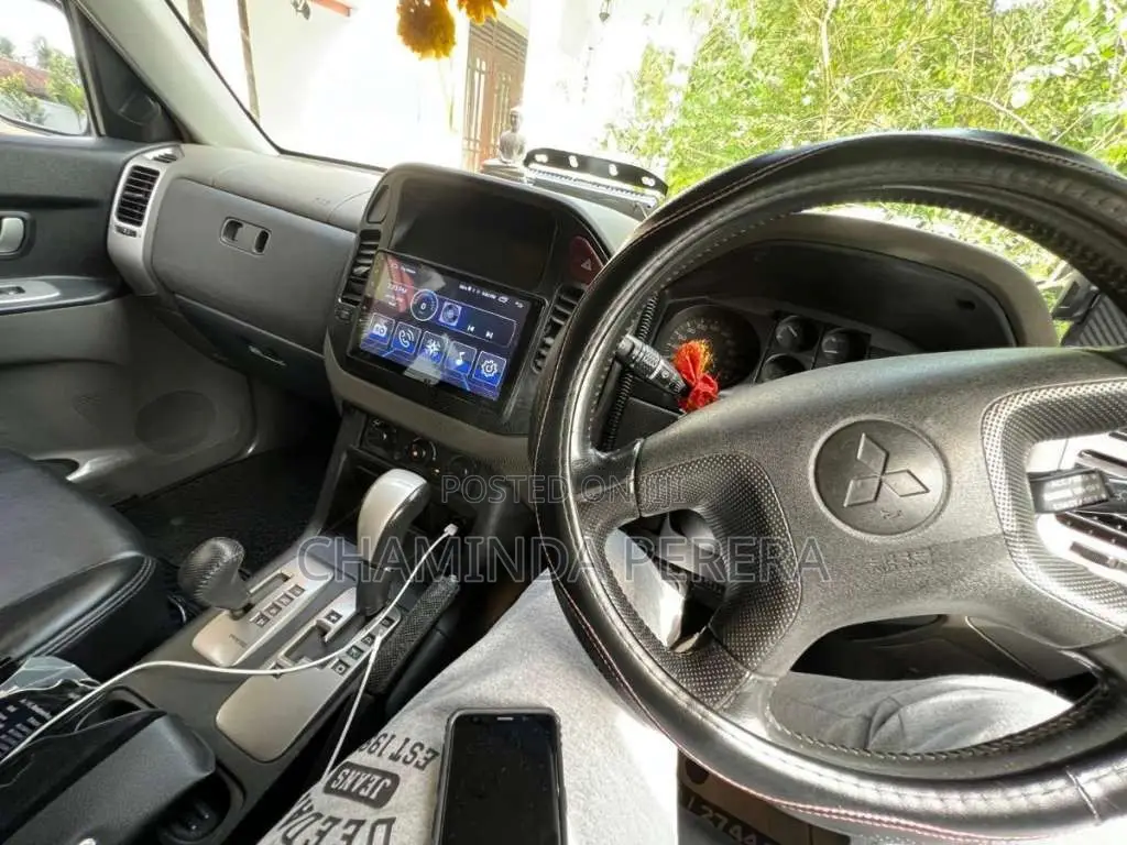Mitsubishi Montero 2003 SUV (Used)