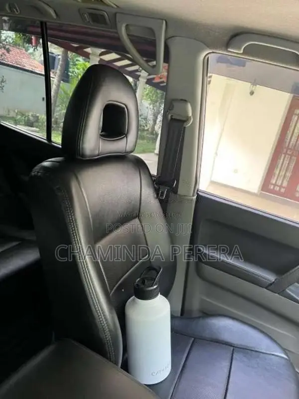 Mitsubishi Montero 2003 SUV (Used)