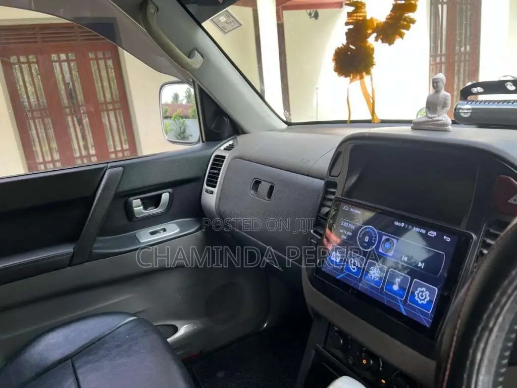 Mitsubishi Montero 2003 SUV (Used)