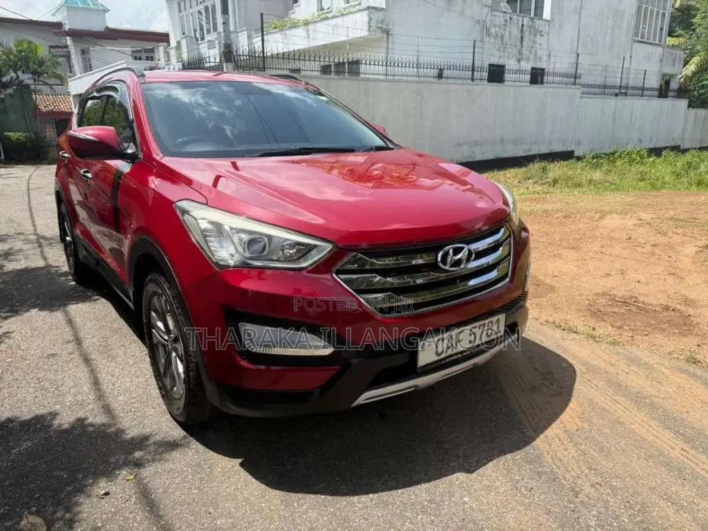 Hyundai Santa Fe 2013 SUV (Used)