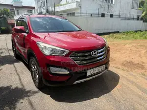Hyundai Santa Fe 2013 SUV (Used)