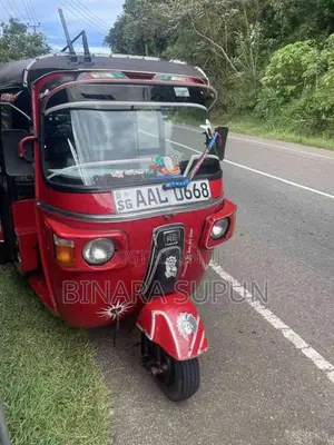 Bajaj 4 Stroke 2013 Three Wheel (Used)