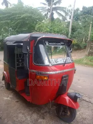 Bajaj 2 Stroke 2006 Three Wheel (Used)