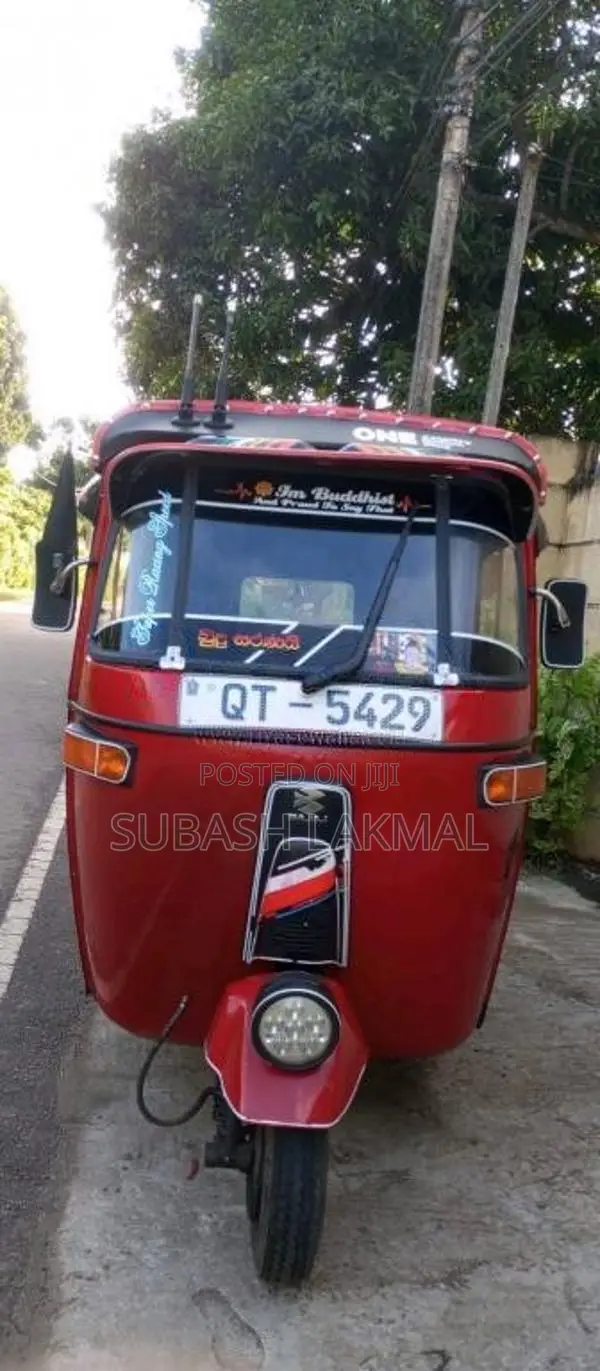 Bajaj Re 2009 Three Wheel (Used)